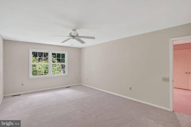 140 FAIRHILL DR, Wilmington, DE 19808