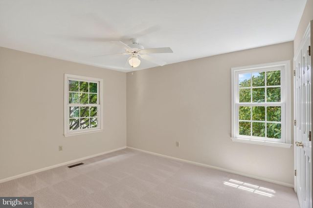 140 FAIRHILL DR, Wilmington, DE 19808