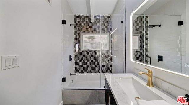 1664 Mountcrest Avenue, Los Angeles, CA 90069