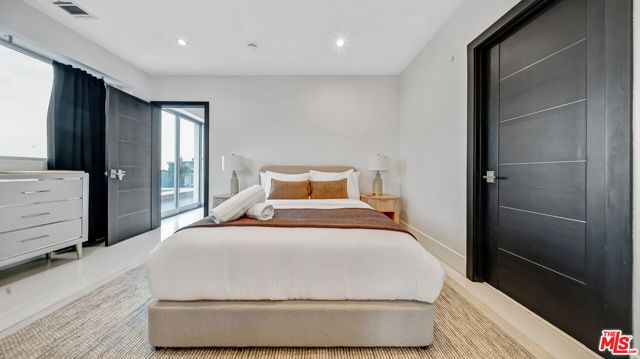 1664 Mountcrest Avenue, Los Angeles, CA 90069