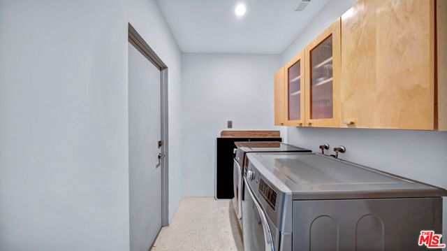 1664 Mountcrest Avenue, Los Angeles, CA 90069