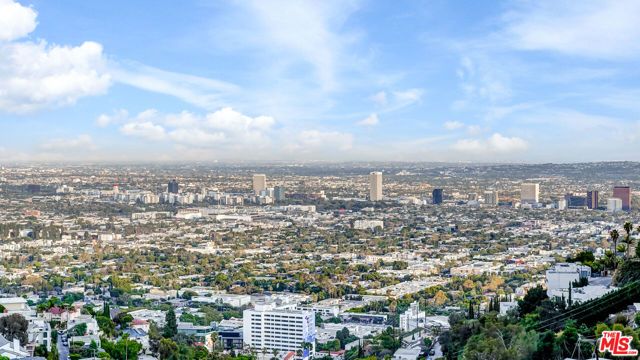 1664 Mountcrest Avenue, Los Angeles, CA 90069