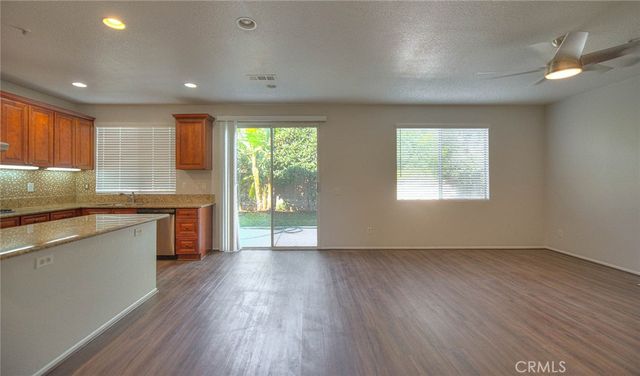 5732 Ridgemark, Fontana, CA 92336