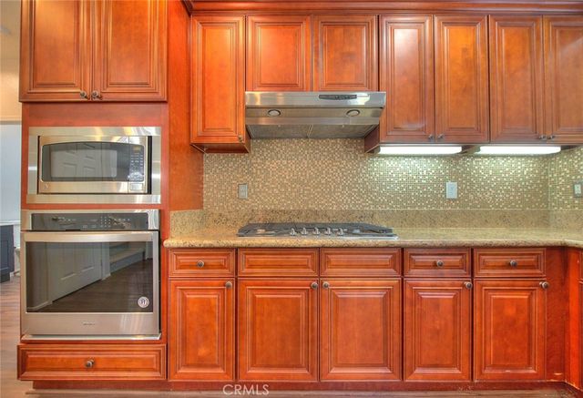 5732 Ridgemark, Fontana, CA 92336