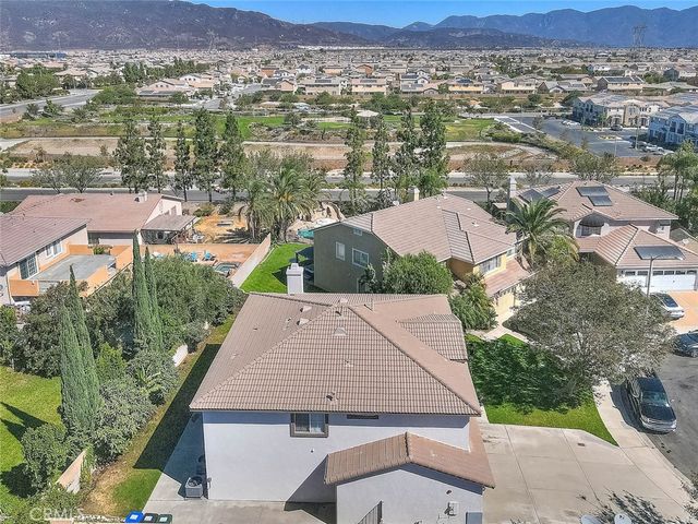 5732 Ridgemark, Fontana, CA 92336