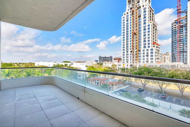 200 Arkona Court 501, West Palm Beach, FL 33401