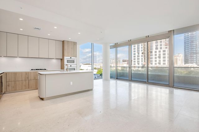 200 Arkona Court 501, West Palm Beach, FL 33401