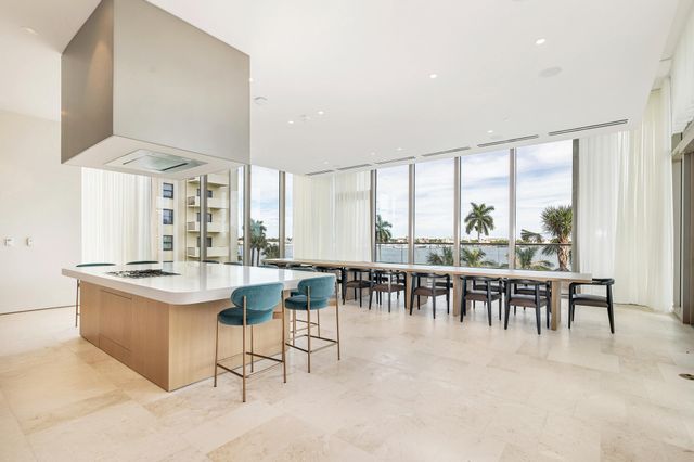 200 Arkona Court 501, West Palm Beach, FL 33401