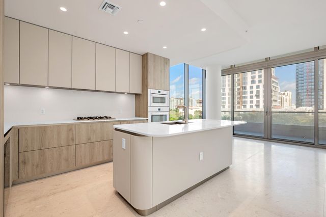 200 Arkona Court 501, West Palm Beach, FL 33401