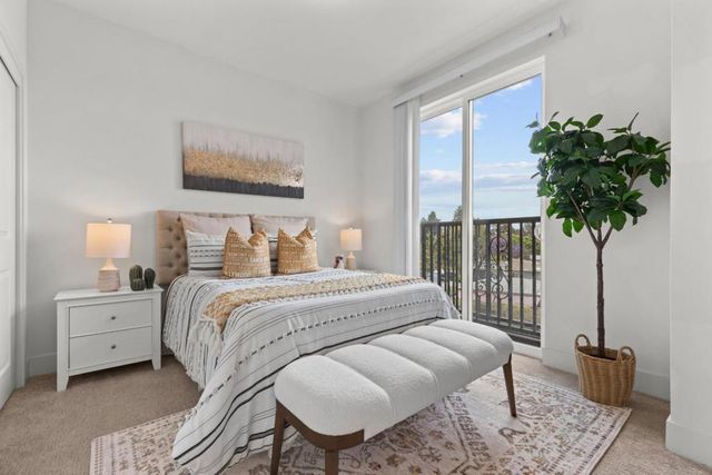 541 Walker Drive, Mountain View, CA 94043