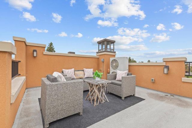 541 Walker Drive, Mountain View, CA 94043