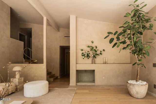 4722 Larkwood Ave Avenue, Los Angeles, CA 91364