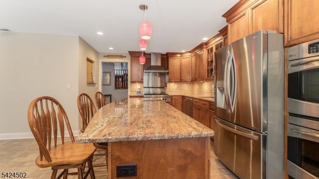 58 Dewey Ave, High Bridge Boro, NJ 08829