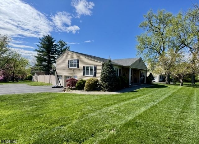58 Dewey Ave, High Bridge Boro, NJ 08829