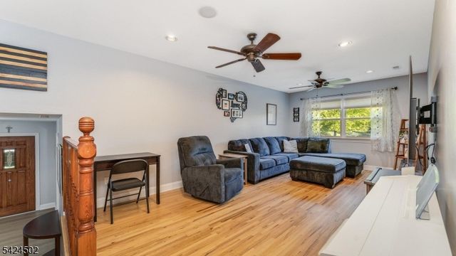 58 Dewey Ave, High Bridge Boro, NJ 08829