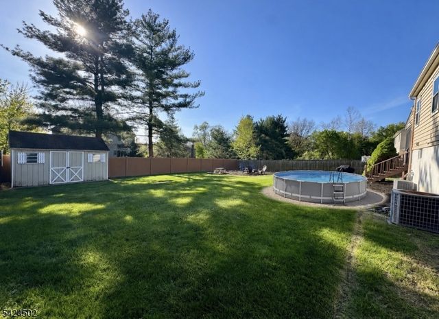 58 Dewey Ave, High Bridge Boro, NJ 08829