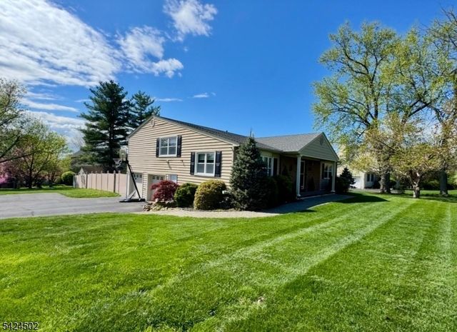 58 Dewey Ave, High Bridge Boro, NJ 08829