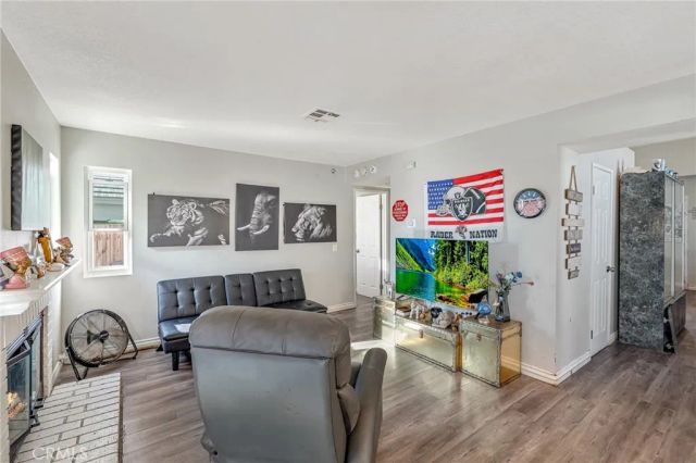 12269 Stonegate Cir, Victorville, CA 92392