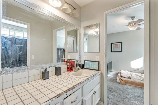 12269 Stonegate Cir, Victorville, CA 92392