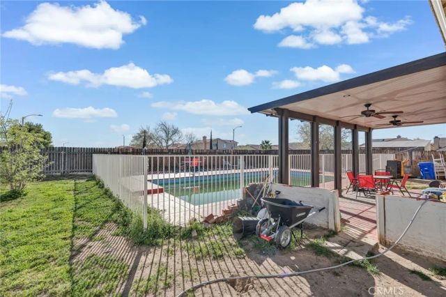 12269 Stonegate Cir, Victorville, CA 92392