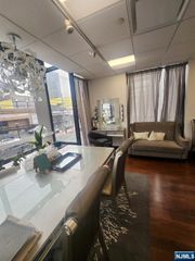 1637 Palisade Avenue, Fort Lee, NJ 07024
