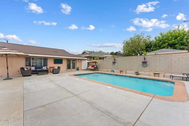 2415 Casa Grande Street, Pasadena, CA 91104