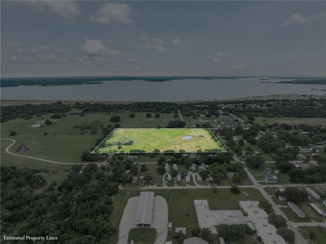 120 Avenue M, Somerville, TX 77879