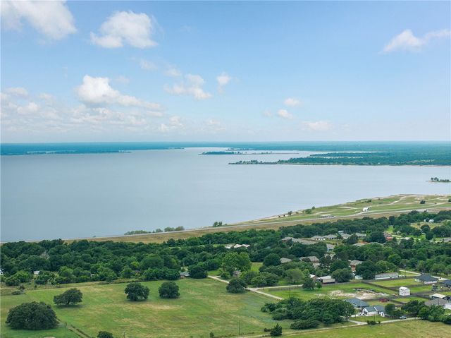 120 Avenue M, Somerville, TX 77879