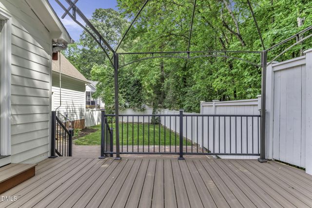 205 Portsmith Place, Chapel Hill, NC 27516