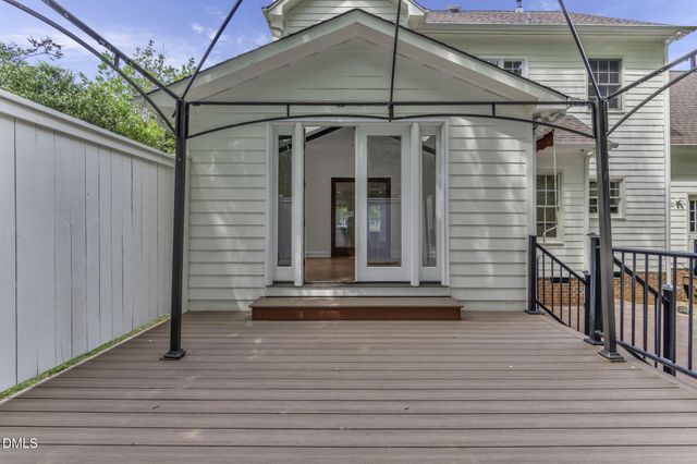 205 Portsmith Place, Chapel Hill, NC 27516