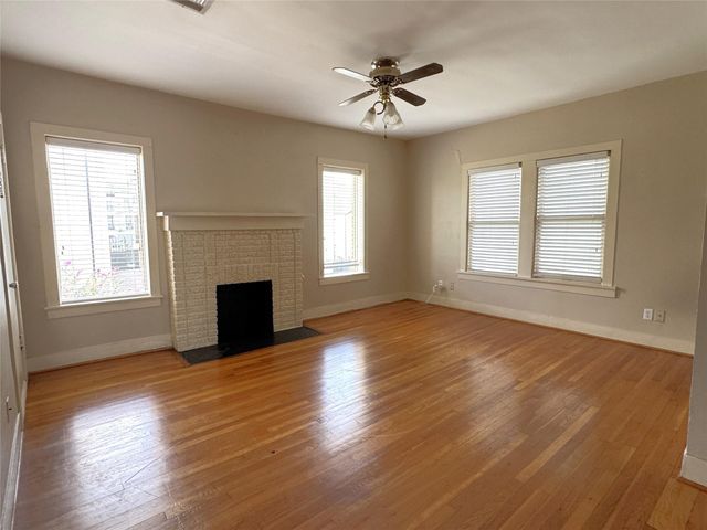 302 W Saulnier Street 3, Houston, TX 77019
