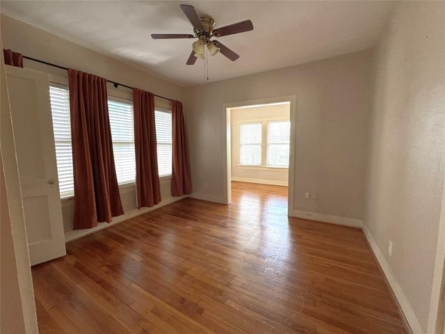 302 W Saulnier Street 3, Houston, TX 77019