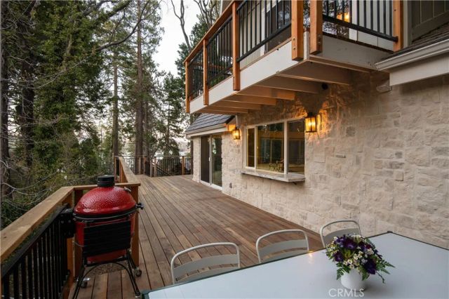 468 Sky View Ridge Drive, Lake Arrowhead, CA 92352
