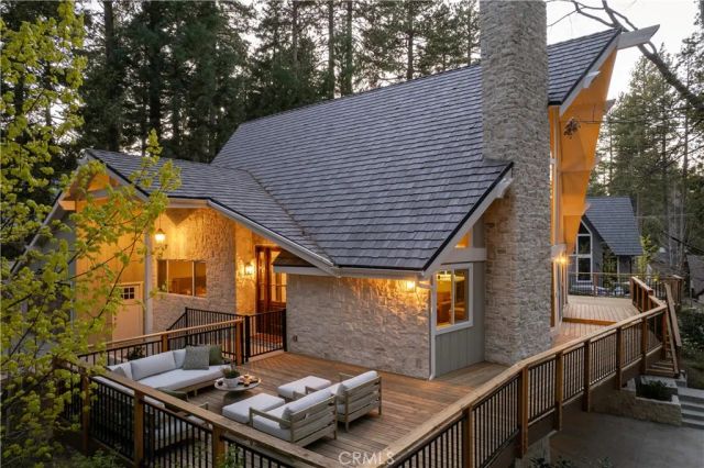 468 Sky View Ridge Drive, Lake Arrowhead, CA 92352