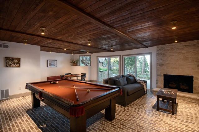 468 Sky View Ridge Drive, Lake Arrowhead, CA 92352