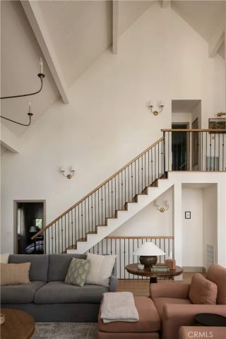 468 Sky View Ridge Drive, Lake Arrowhead, CA 92352