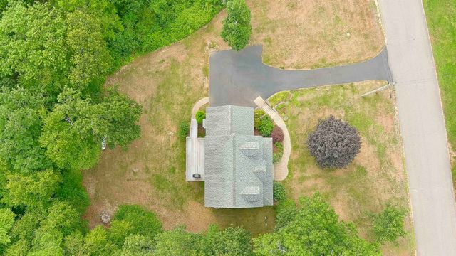 11 Overlook Drive, Newton, NH 03858