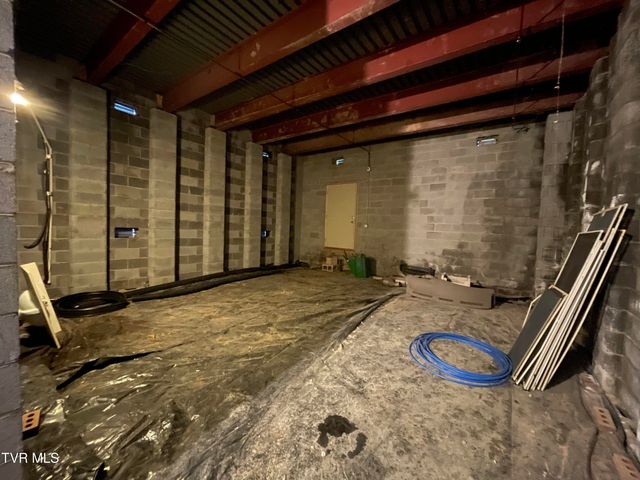 512 Wood View Court, Kingsport, TN 37664