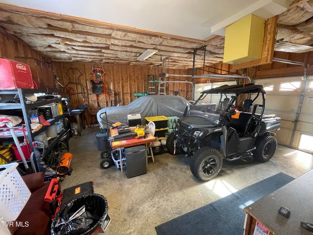 512 Wood View Court, Kingsport, TN 37664