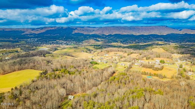 512 Wood View Court, Kingsport, TN 37664