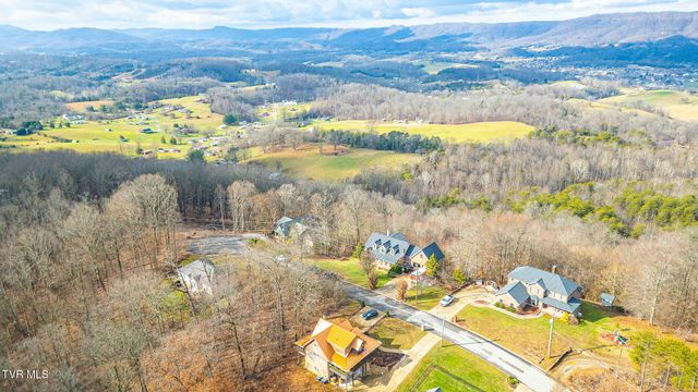 512 Wood View Court, Kingsport, TN 37664
