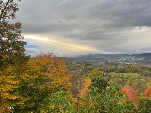 512 Wood View Court, Kingsport, TN 37664