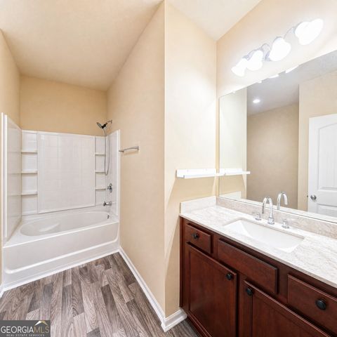 237 River Meadow Drive, Lagrange, GA 30241