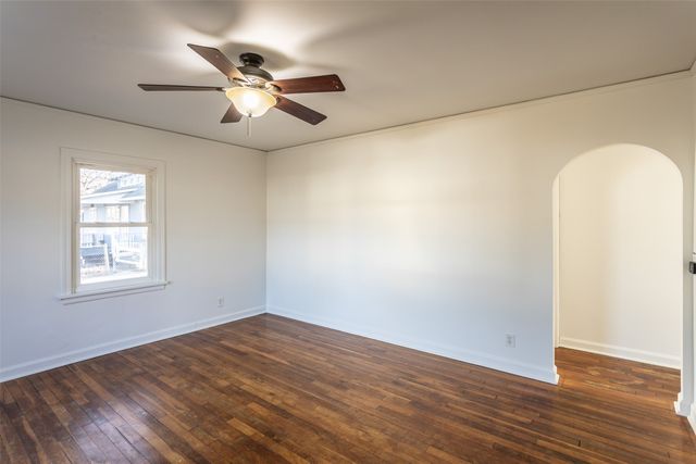 2710 Adams Avenue, Des Moines, IA 50310