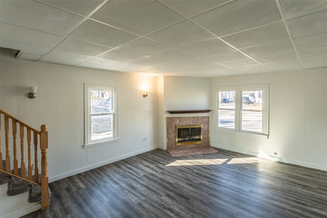 2710 Adams Avenue, Des Moines, IA 50310