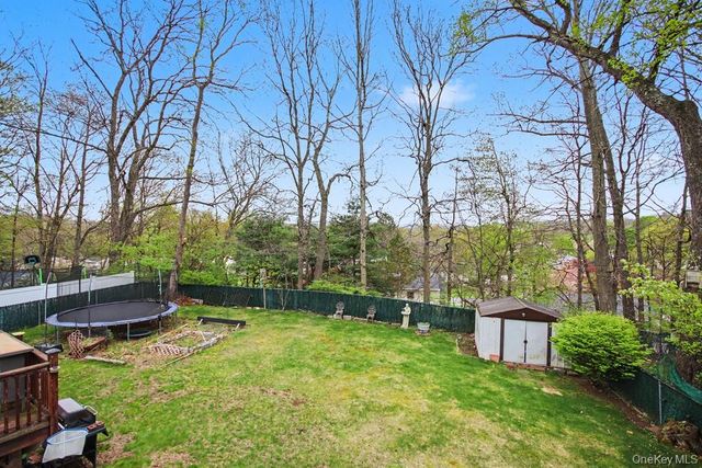 37 Half Hollow, Monroe, NY 10950