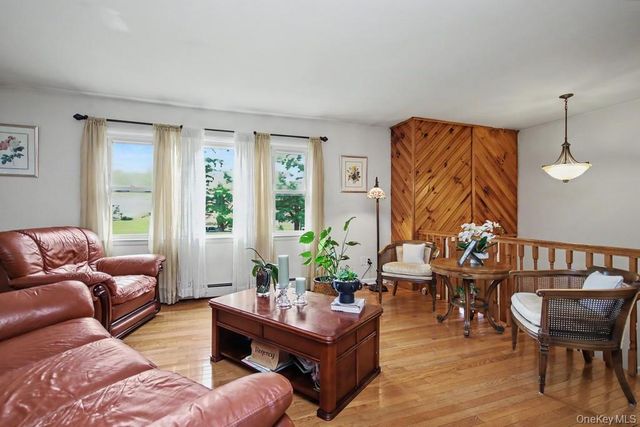 37 Half Hollow, Monroe, NY 10950