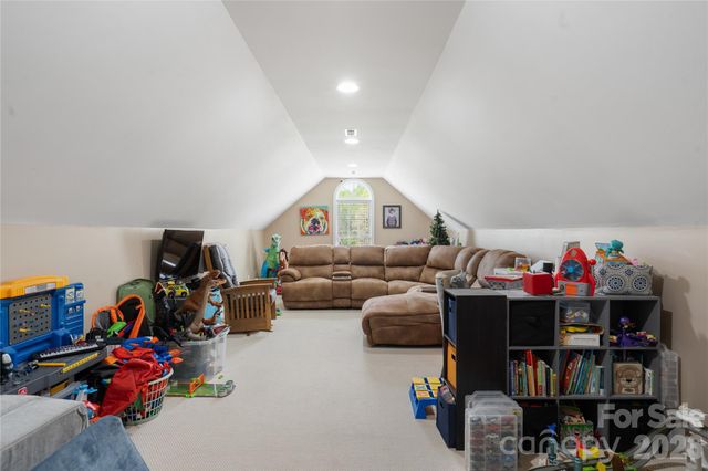 2472 Genelia Drive, Claremont, NC 28610