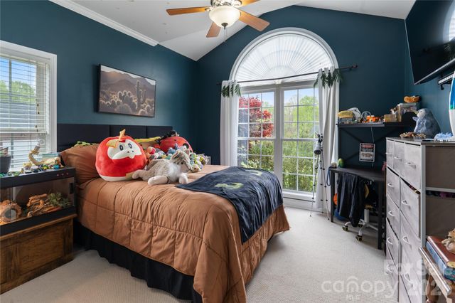 2472 Genelia Drive, Claremont, NC 28610
