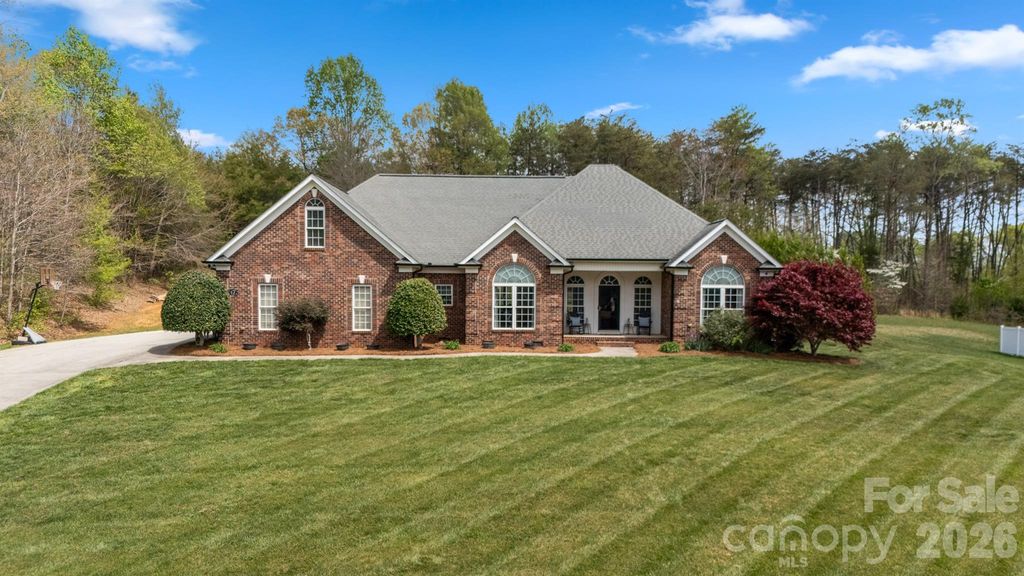 2472 Genelia Drive, Claremont, NC 28610